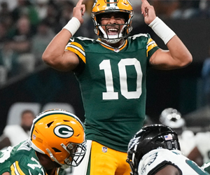 NFL Betting Consensus Green Bay Packers vs Los Angeles Rams